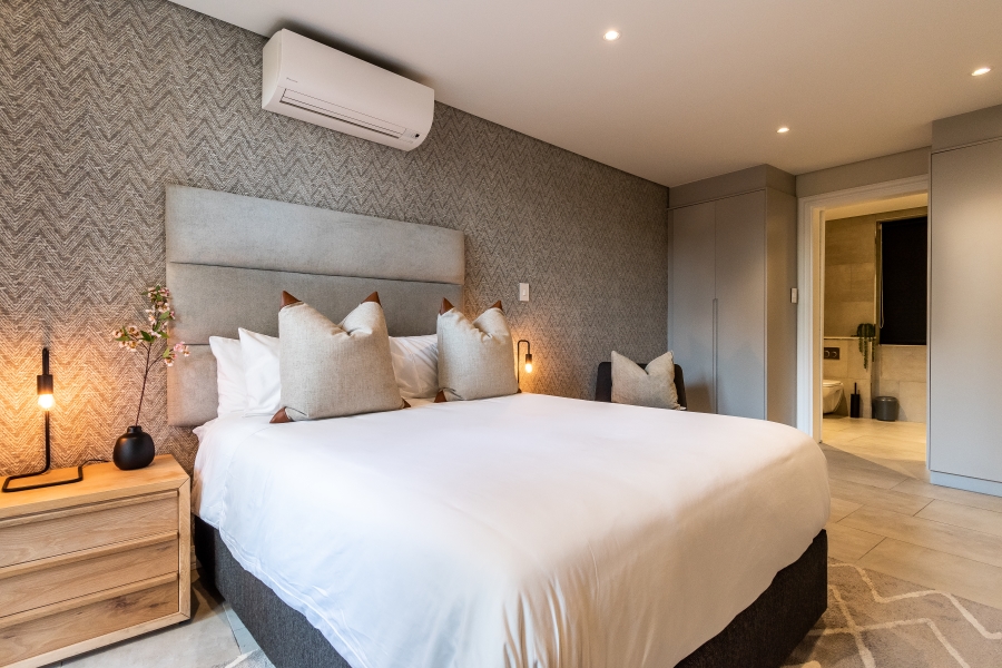 5 Bedroom Property for Sale in Camps Bay Western Cape